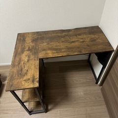 L字型パソコンデスクの画像