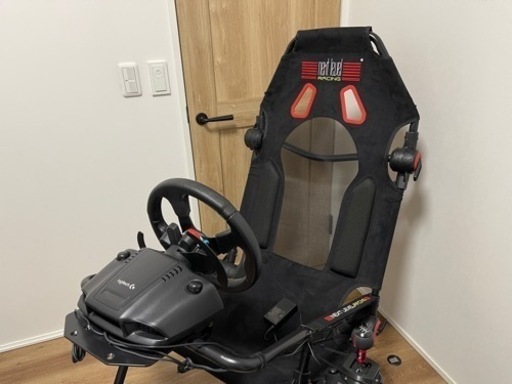 Next Level Racing F-GTLite レーシングコックピット　ハンコン