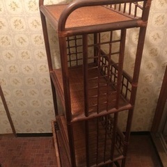 籐家具　棚　差し上げます。の画像