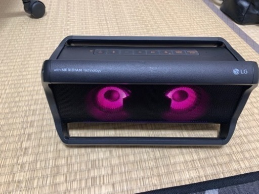 本/CD/DVD LG pk7 portable bluetooth speaker