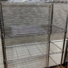 スチール棚　4段　2／7でお取引可能な方は500円引かせて頂きます。