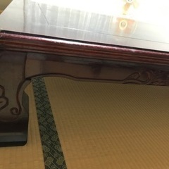 折り畳みできる座卓の画像