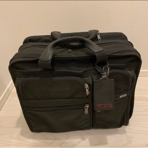TUMI キャリーバッグ（2輪）　機内持込可