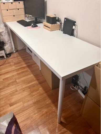 IKEA  ラグカプテン　脚5本付き　白