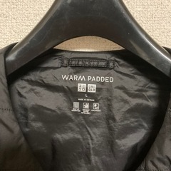 UNIQLO パフテックベスト　ブラック　値下げ中の画像