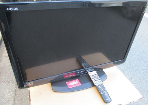 ☆シャープ SHARP LC-32V7 AQUOS 32V型液晶テレビ◆エッジ型LEDバックライト採用による省エネ設計