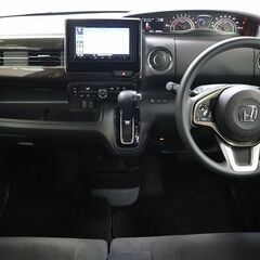 ホンダ Ｎ　ＢＯＸカスタム　Ｇ　Ｌ　ホンダセンシング入荷しました！！の画像