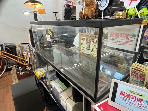 リサイクルショップどりーむ天保山店　No11439　大型水槽　巨大水槽　アクアリウム　大型魚も育成可能　定価４万円相当　早い者勝ち　