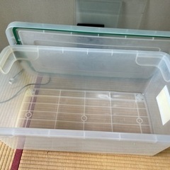 クリヤーケース　衣類収納ケース　押入れの画像