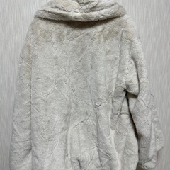 【INGNI】ショール エコファー コート アイボリー Ｍサイズ 新品未使用の画像