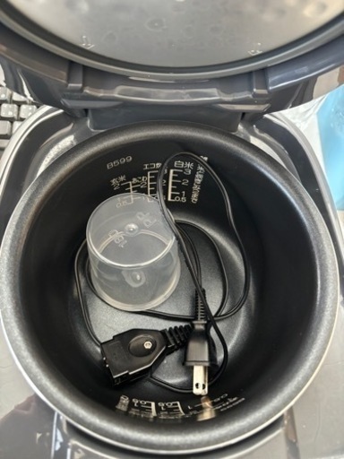 ZOJIRUSHI☆象印☆NL-BE05☆3合炊き☆2023年製☆美品