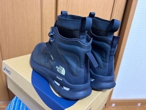 【引っ越し】ノースフェイス シューズ