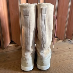 PUMA ロングブーツの画像