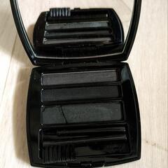 新品未使用　シャネル　CHANEL　まゆずみ　アイシャドウの画像