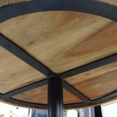 【恵庭】アカシア　アイアンカフェテーブル　木製　アンティーク　直径約53cm　PayPay支払いOK！の画像