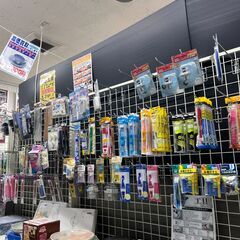 【在庫処分セール】こちらの棚にある商品♪全品100円(税込)♪☆質屋・リサイクルマート宇部店☆の画像