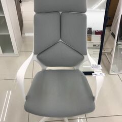 ★ジモティ割あり★  オフィスチェア ホワイト H117×D62...
