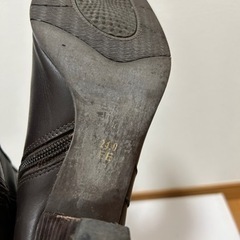 ブーツ　レザー風の画像