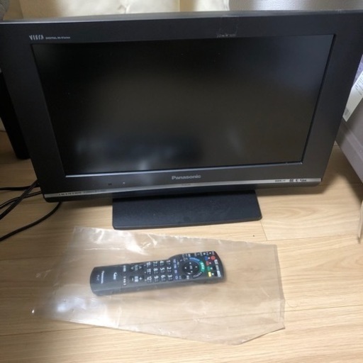 2008年パナソニック製　液晶テレビ　TH-20LX80-H B-CASあり　動作確認済