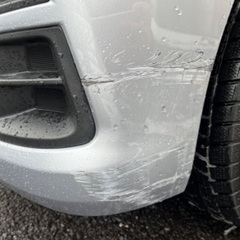 車の傷の板金塗装