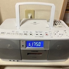 CDラジカセ　TOSHIBA TY-CDK8