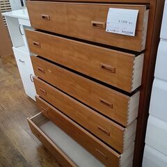 ★ジモティ割あり★  タンス ライトブラウン H135×D46×W104 クリーニング済み MT356の画像