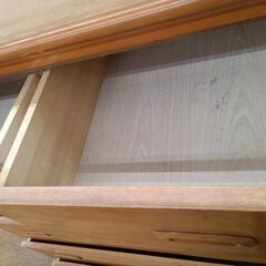 ★ジモティ割あり★  タンス ライトブラウン H135×D46×W104 クリーニング済み MT356の画像