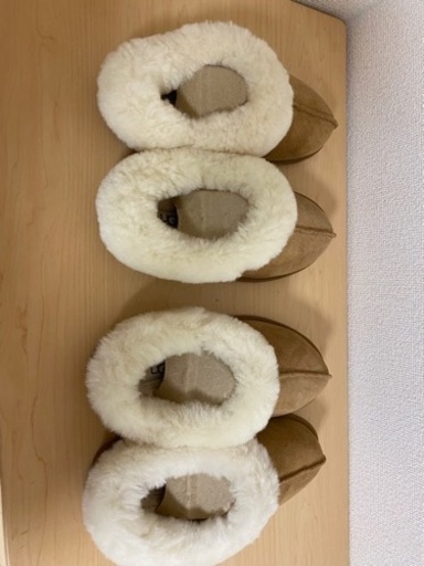 新品　UGG スリッパ　ルームシューズ　1足