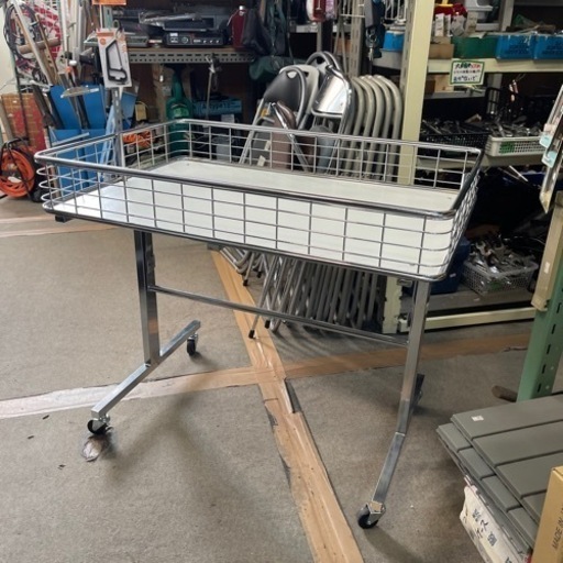 店舗用　什器　ワゴン　商品棚　棚　キャスター付き