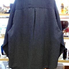 BLUE POOL ROAD ドットシャツ ネイビー 胸ポケ付き 水玉 ポリエステル100％ パーソンズ レディース 札幌市 中央区 南12条の画像