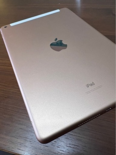 iPad 第8世代　128㎇　ローズゴールド
