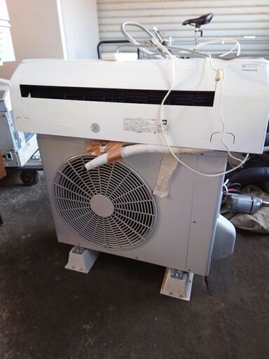 エアコン　CSH-N2221R
