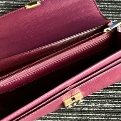 格安で！高級FURLAの長財布(極美品)の画像