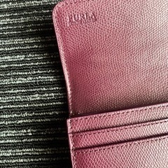 格安で！高級FURLAの長財布(極美品)の画像