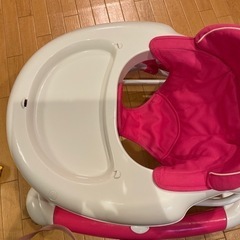 ベビー歩行器の画像