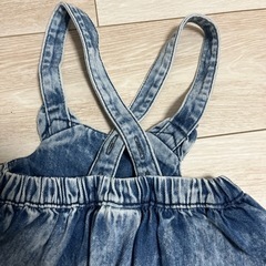 80㎝　next  デニムジャンパースカートの画像