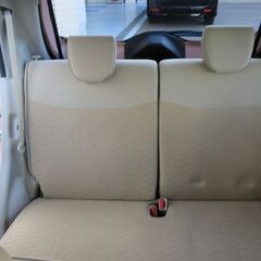 【女性に人気の車！！】　走行性が良く小回りが効くので運転しやすいです。の画像