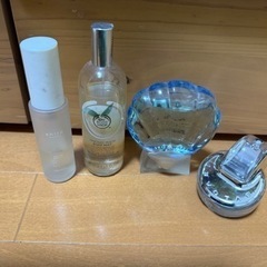 香水、ボディミストまとめてお譲りします