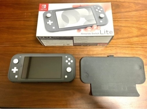 任天堂Switch Lite