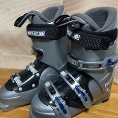 ケスレー！スキーブーツused!26〜26.5
