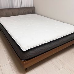 (ほぼ新品) LOWYA ダブルベッド