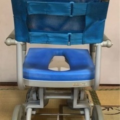 ウチエ　水回り車椅子　の画像