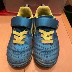 【2月まで】子ども用スパイク18.0㎝