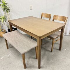  16038  NITORI ダイニングテーブルセット　椅子2脚　ベンチ1基   ◆大阪市内・東大阪市他 5,000円以上ご購入で無料配達いたします！◆ ※京都・高槻・枚方方面◆神戸・西宮・尼崎方面◆奈良方面、大阪南部方面　それぞれ条件付き無料配送あり！            