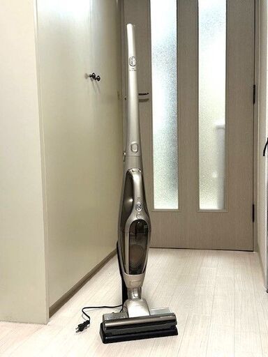 日立スティック型掃除機（中古）