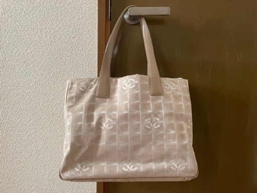 CHANELシャネル ニュートラベルライン トート