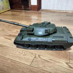 戦車ラジコンコントローラー無し（ジャンク品）