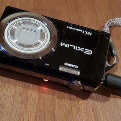 デジカメ　CASIO　EXILIM　EX-Z28の画像