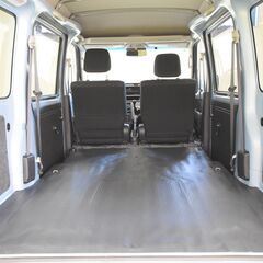 【売約済】ハイゼットカーゴ クルーズターボＳＡＩＩＩ 5速MT　ＥＴＣ　ＬＥＤヘッドライト　アイドリングストップ　スマートアシストＩＩＩ　ビジネスパッケージ　車検Ｒ７年１１月まで　ワンオーナー　走行４．３万キロ台　スタットレスタイヤ　ターボ車の画像