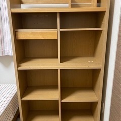 ニトリ　システムデスク　本棚